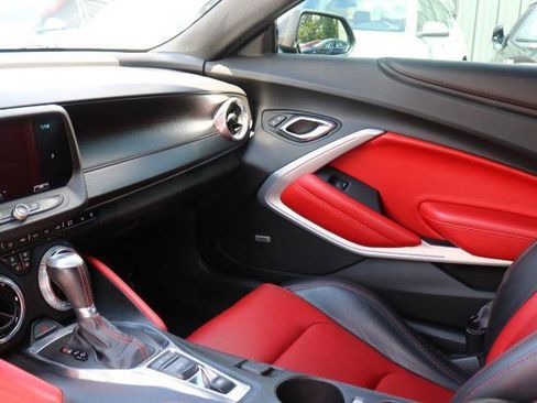 Used 2017 Chevrolet Camaro SS w/ LPO, Ground Effects Package RWD image 22