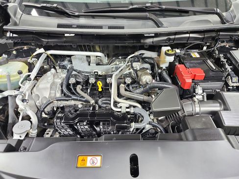 Used 2024 Mitsubishi Outlander SEL image 17