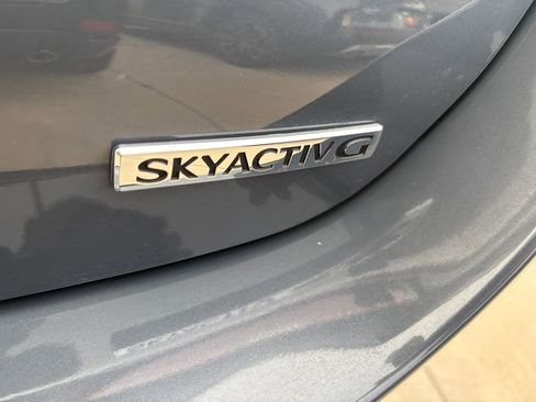 Certified 2025 MAZDA MAZDA3 s image 11