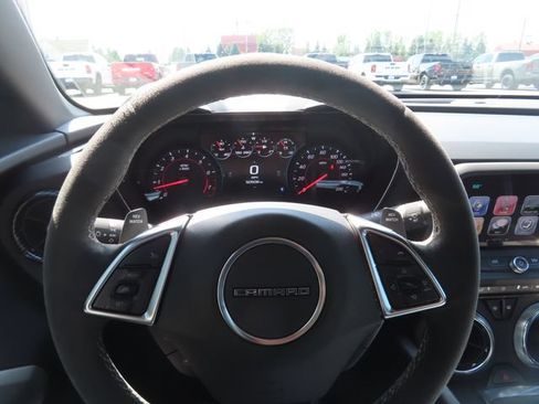 Used 2018 Chevrolet Camaro SS RWD image 23