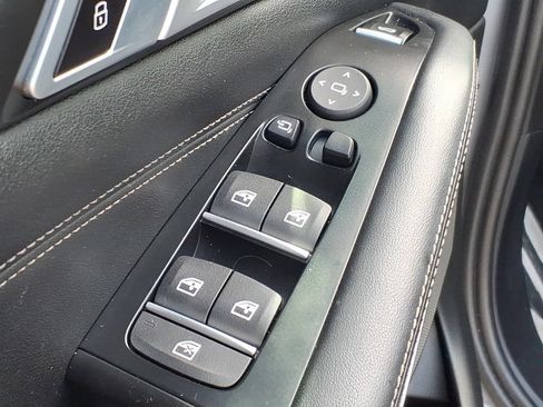 Used 2024 BMW X5 M60i AWD/4WD image 13