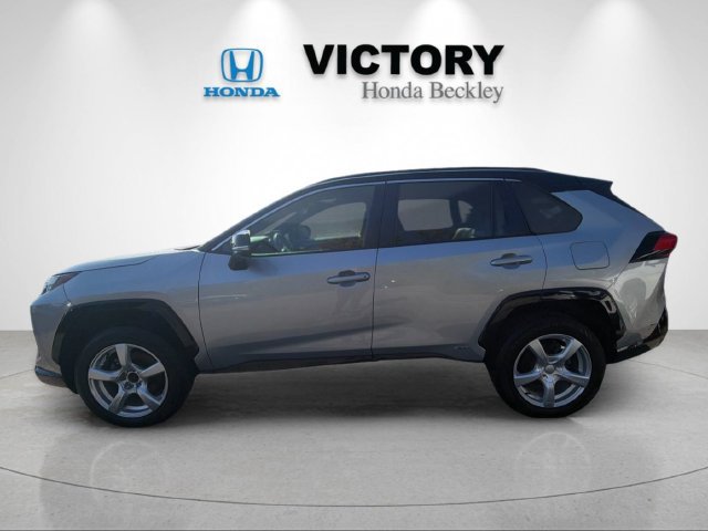 Used 2024 Toyota RAV4 XSE w/ Advanced Technology Package AWD/4WD image 2