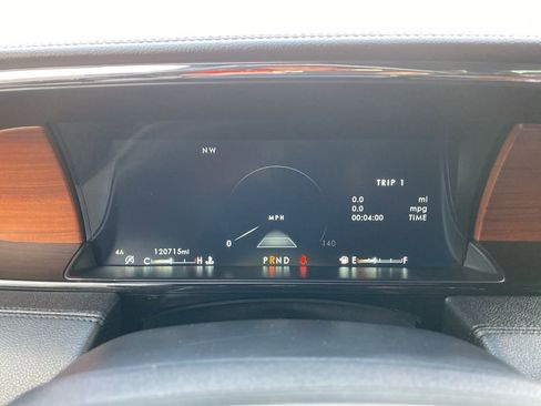 Used 2018 Lincoln Navigator Reserve w/ Technology Package image 40