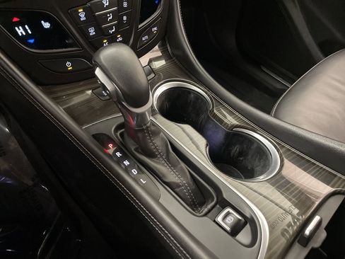 Used 2020 Buick Envision Essence image 10