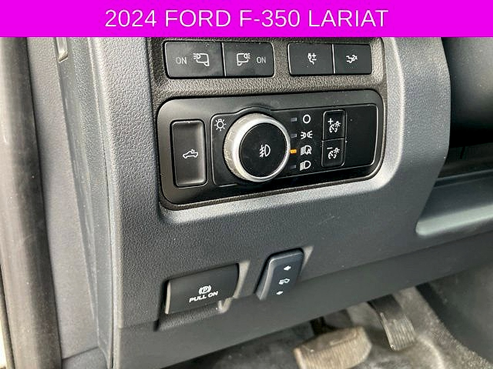 Used 2024 Ford F350 Lariat w/ Chrome Package AWD/4WD image 27
