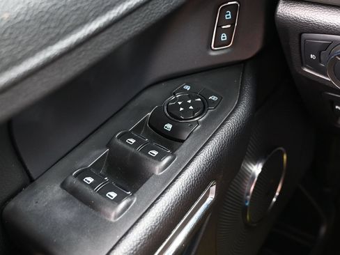 Used 2021 Ford Expedition XLT RWD image 25