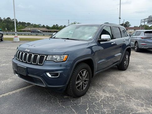 Used 2020 Jeep Grand Cherokee Limited AWD/4WD image 4