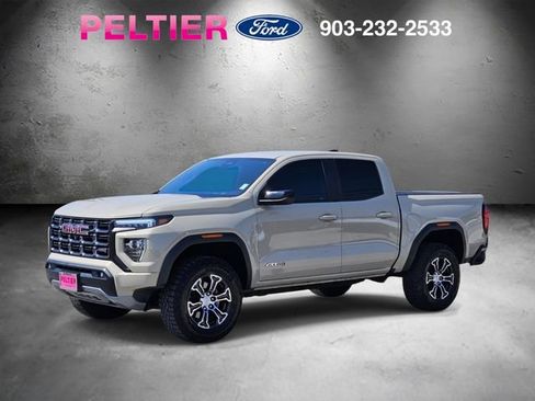 Used 2024 GMC Canyon AT4 w/ Technology Package AWD/4WD image 3
