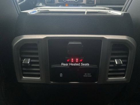 Used 2022 Ford F250 Platinum w/ FX4 Off-Road Package image 23