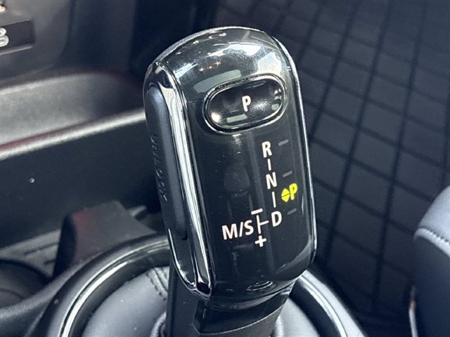 Used 2023 MINI Cooper John Cooper Works FWD image 16