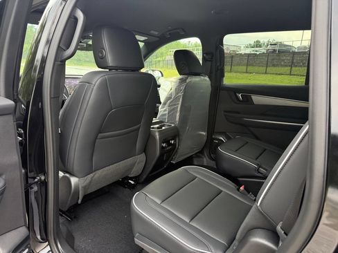 New 2027 Buick Enclave Preferred w/ Power Package FWD image 20