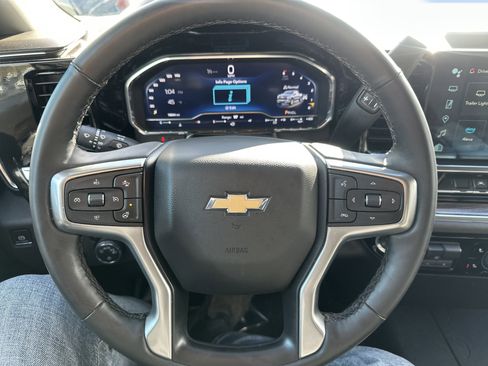 Certified 2025 Chevrolet Silverado 1500 LT image 14