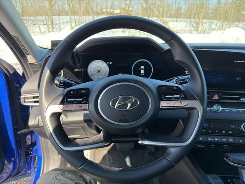 Certified 2023 Hyundai Elantra Limited image 19