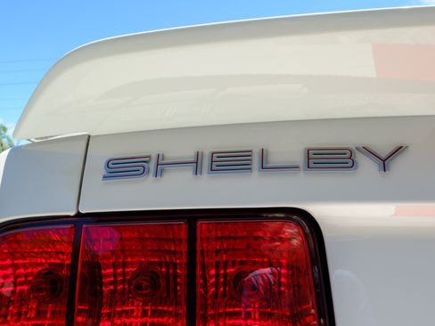 Used 2007 Ford Mustang Shelby GT500 RWD image 56