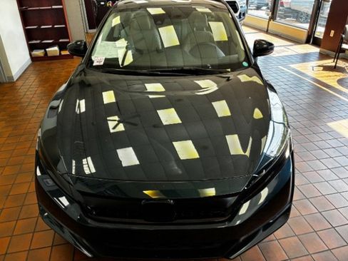 Used 2018 Honda Clarity Plug-In Hybrid image 6