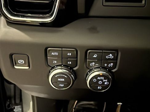 New 2026 GMC Sierra 2500 Denali AWD/4WD image 34