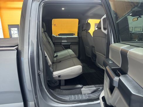 Used 2022 Ford F250 XLT w/ Black Appearance Package image 20