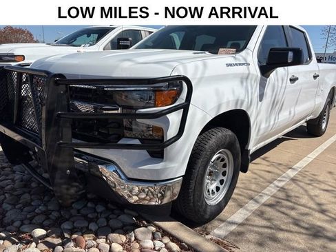 Used 2025 Chevrolet Silverado 1500 W/T w/ WT Safety Package AWD/4WD image 1