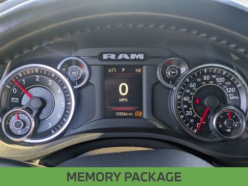 Used 2021 RAM 1500 Big Horn image 17