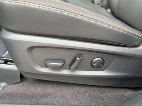New 2026 Nissan Pathfinder SL AWD/4WD image 9