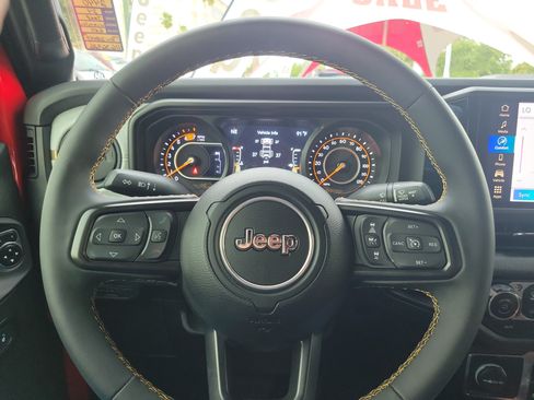 Used 2024 Jeep Wrangler Sport AWD/4WD image 15