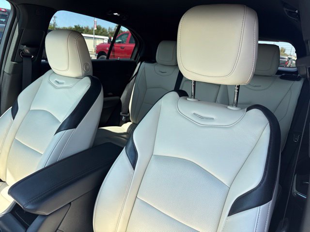 Used 2023 Cadillac XT4 Sport FWD image 11