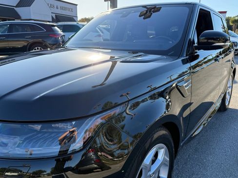 Used 2020 Land Rover Range Rover Sport HSE image 29