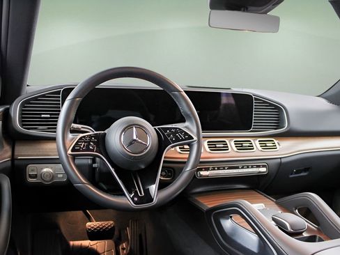 Used 2025 Mercedes-Benz GLE 350 4MATIC image 14
