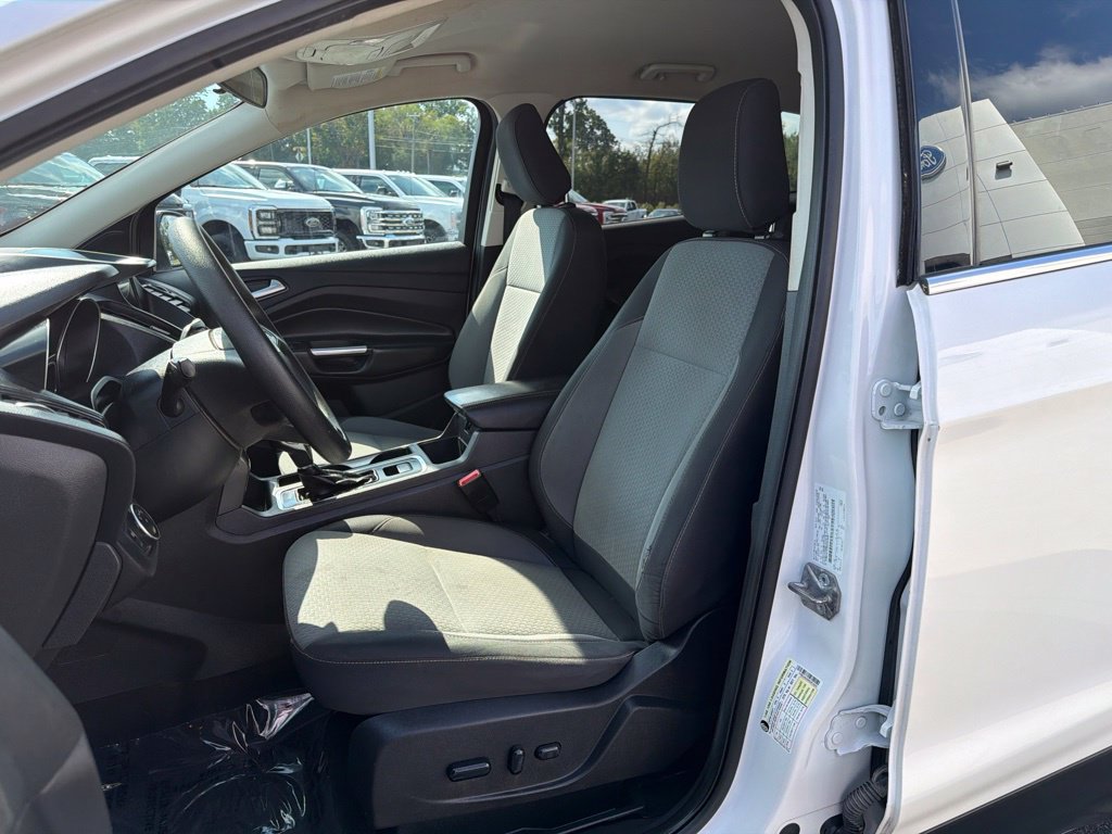 Used 2019 Ford Escape SE AWD/4WD image 10