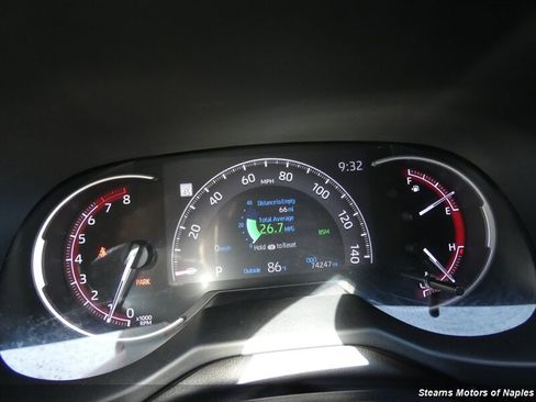 Used 2023 Toyota RAV4 XLE w/ Convenience Package image 21