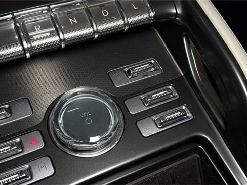 New 2026 Lincoln Nautilus Premier w/ Equipment Group 102A image 29