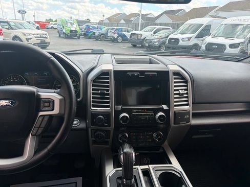 Used 2016 Ford F150 Lariat w/ Equipment Group 501A Mid AWD/4WD image 17