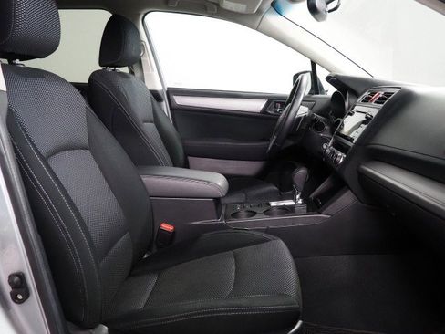 Used 2016 Subaru Outback 2.5i Premium image 15