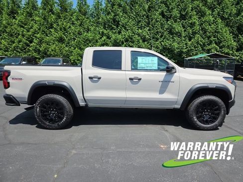 New 2026 Chevrolet Colorado Trail Boss AWD/4WD image 8