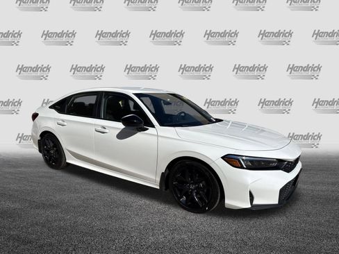 Used 2025 Honda Civic Sport image 2