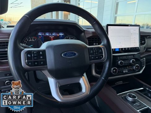 Used 2024 Ford Expedition Max Limited image 10