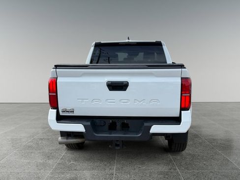 Used 2024 Toyota Tacoma SR5 AWD/4WD image 5