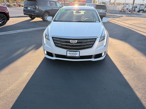 Used 2019 Cadillac XTS Luxury image 8