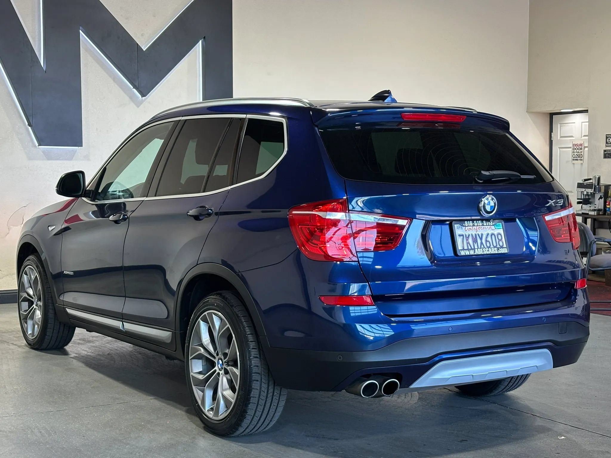Used 2016 BMW X3 xDrive28i AWD/4WD image 7
