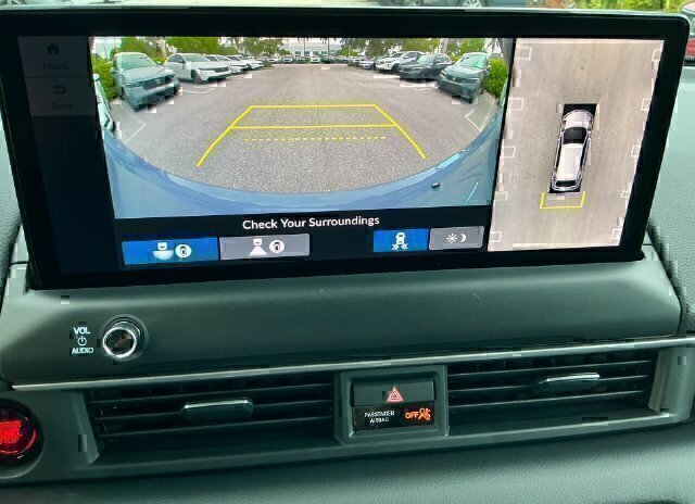 New 2026 Honda Pilot Touring image 25