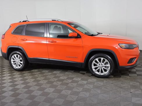 Used 2021 Jeep Cherokee Latitude FWD image 15