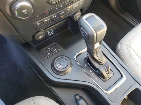 Used 2022 Ford Ranger XLT w/ Equipment Group 301A Mid image 22