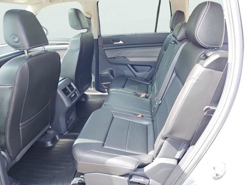 Used 2023 Volkswagen Atlas SE w/ Panoramic Sunroof Package AWD/4WD image 32