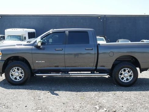 Used 2024 RAM 2500 Laramie AWD/4WD image 9