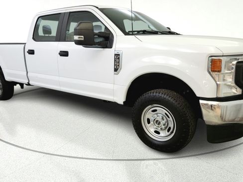 Used 2022 Ford F350 XL w/ Power Equipment Group AWD/4WD image 7