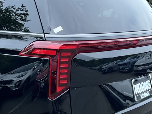 New 2027 Kia Carnival SX Prestige FWD image 14