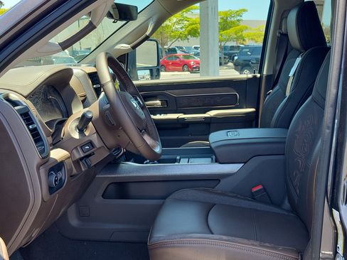 New 2026 RAM 3500 Longhorn AWD/4WD image 17