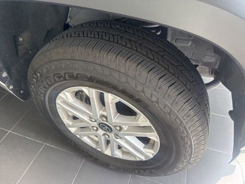 Used 2022 Toyota Tundra SR5 RWD image 5