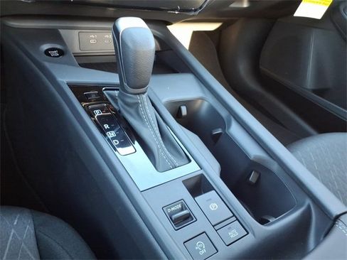 New 2026 Nissan Sentra SV image 13