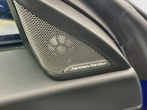 Used 2025 BMW M2 w/ Lighting Package RWD image 19